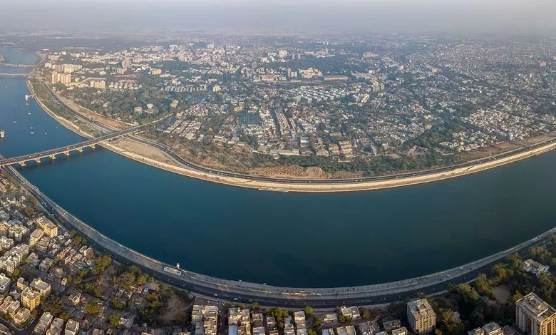 Ahmedabad tops in cleanliness survey