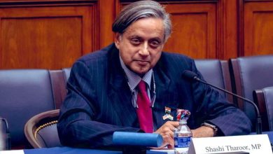 શશિ થરૂરના સૂર બદલાયા? કૉંગ્રેસ સાથેના મતભેદની અટકળો વચ્ચે કહ્યું: "મારી નિષ્ઠા સૌપ્રથમ રાષ્ટ્ર પ્રત્યે છે"