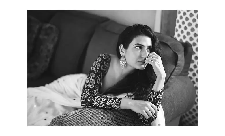 Fatima Sana Sheikh's cut mark video on her hand goes viral