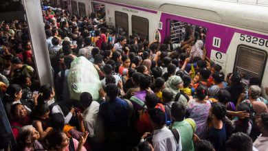 Even today, there is no 'liberation' from the racket of local trains: Horrible crowding during non-peak hours, what is the reason?