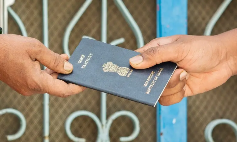 Indians are giving up Indian citizenship