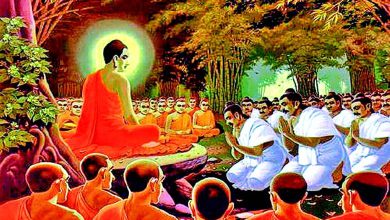 ચિંતિત વ્યક્તિઓ બાજુમાં એક શાંત સંત.