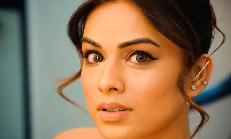 Nia Sharma's Barbie doll look goes viral: She created a stir in a pink dress!