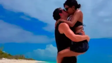 Did you see the unique look of a Desi girl in a black bikini on the beach? The video went viral...