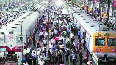 Railways appeal to change office timings to reduce crowding