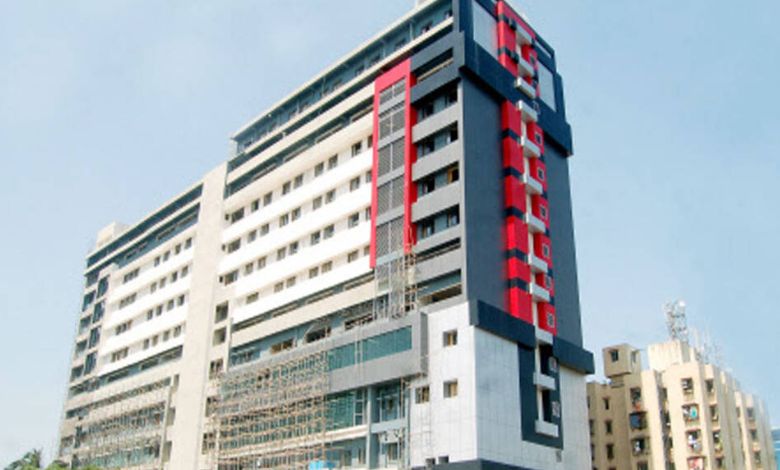 Trauma hospital contractor blacklisted