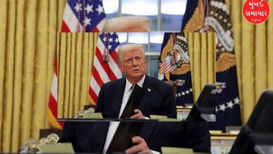 Trump's blow: Court stays order to end birthright citizenship