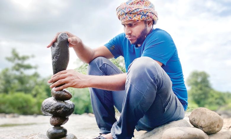 Pune artist relieves stress through rock balancing, know what's special about it...