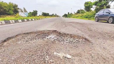 BJP MP Raises Concern Over Potholes on Rajpipla Roads