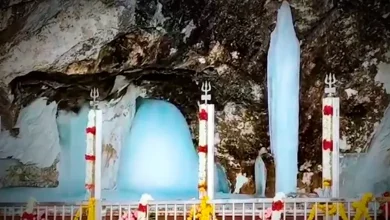 Jammu Kashmir Amarnath Yatra suspended due to heavy rains