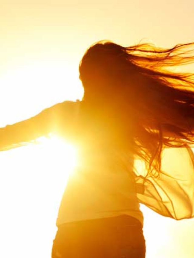 સૂર્યના કિરણો માત્ર VITAMIN-D જ નહીં, આ ફાયદા પણ આપે છે