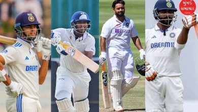 ક્રિકેટ મેદાન પર ભારતીય લેફ્ટ-હેન્ડ બેટ્સમેન બેટિંગ કરતો, દર્શકો અને ક્રિકેટ સ્ટેડિયમ.