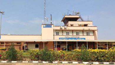 કચ્છના કંડલા એરપોર્ટને આરડીએક્સ જેવા વિસ્ફોટકોથી ઉડાવી દેવાના ઈ-મેઈલથી દોડધામ પેટા:- એરપોર્ટની સઘન તપાસ દરમ્યાન કોઈ વિસ્ફોટકો ન મળતાં હાશકારો