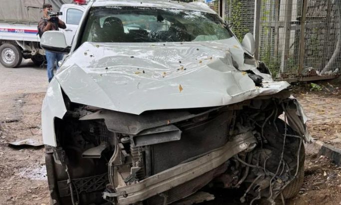 Luxury car terror in Delhi; Audi driver crushes 5 workers sleeping on footpath