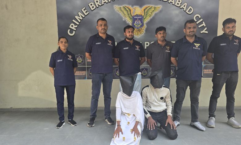 A murderous game was played in Shahpur, Ahmedabad! A couple killed a home guard with a knife.