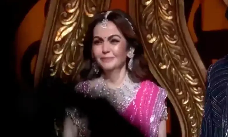 Even Nita Ambani's collection wouldn't have such an expensive lipstick, knowing the price...