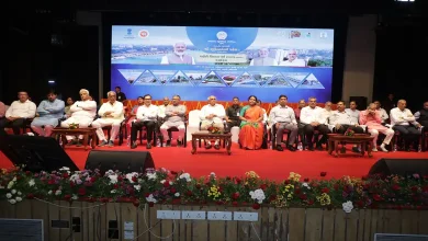 મુખ્યમંત્રી ભૂપેન્દ્ર પટેલ અમદાવાદ રિવરફ્રન્ટ ફ્લાવર પાર્ક ખાતે મૂન ટ્રેલનું લોકાર્પણ