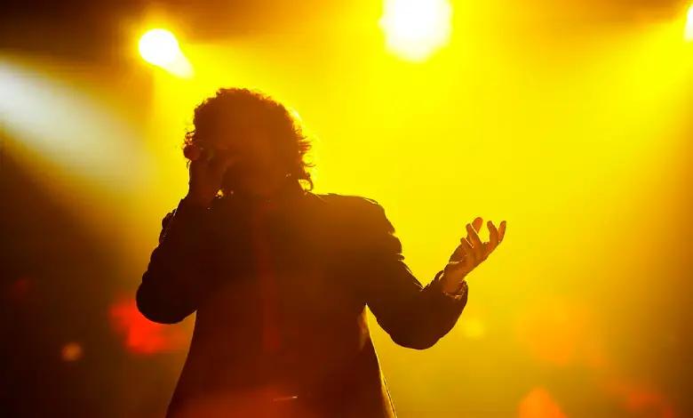Happy Birthday: The cute anchor of the reality show is the most celebrated singer today