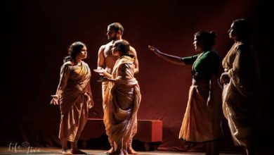 સ્પોટ લાઈટ ઃ તમે શરમાતા નથી પણ આ ચૂડીઓ શરમાય છે...