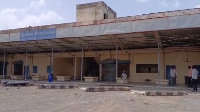 Not a single bus has come to the bus stand built at a cost of Rs 1.5 crore in Khambha in 25 years! What kind of development is this?