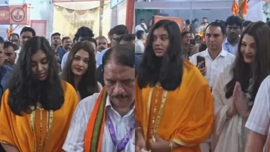 ઐશ્વર્યા દીકરી સાથે જાણીતા ગણેશ પંડાલમાં પહોંચી, સિમ્પલ લૂકમાં જીત્યા ફેન્સના દિલ!