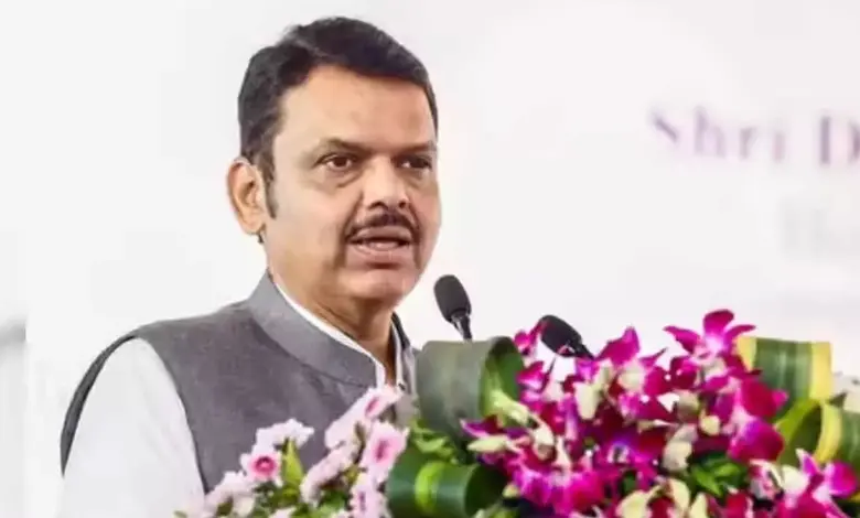 Devendra Fadnavis Administrative Assistance