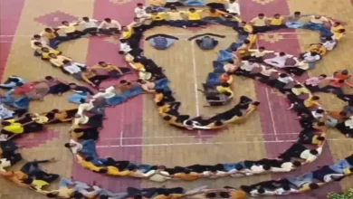 માનવ સાંકળથી 'ગણપતિ'! સાતારાના 500 વિદ્યાર્થીએ સર્જ્યો અનોખો રેકોર્ડ