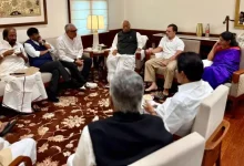 Rahul Gandhi calls meeting for Vice Presidential election