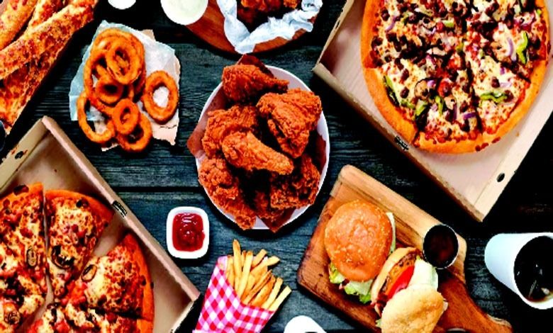 Special: Healthy food or junk food: School canteens have now changed their menus