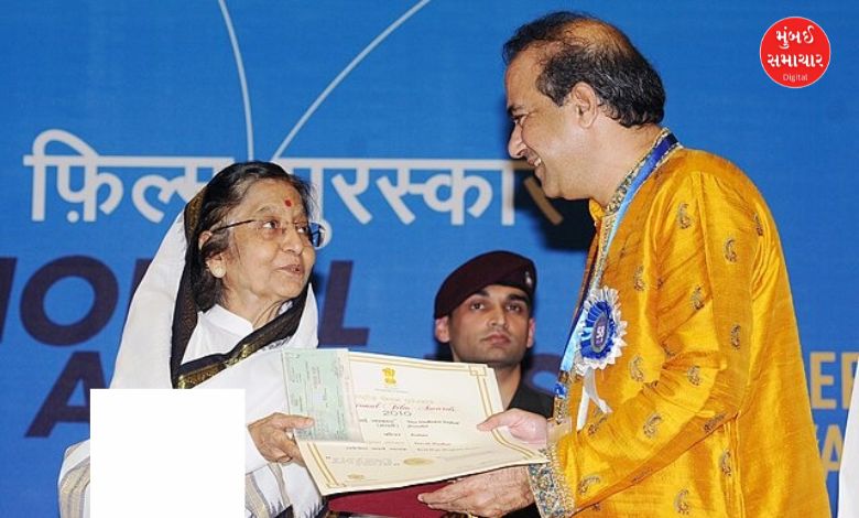 Happy Birthday: માધુરી દીક્ષિત સાથે લગ્ન કરવાની ના પાડી દીધી હતી આ સિંગરે
