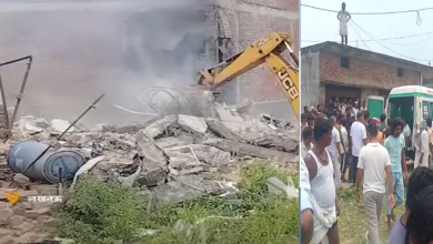 લખનઉમાં ગેરકાયદે ફટાકડા ફેક્ટરીમાં થયેલા વિસ્ફોટનો કાટમાળ