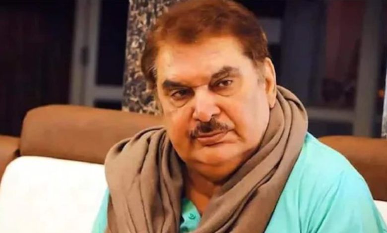 "I am alive" Raza Murad upset over fake death post: Police complaint filed