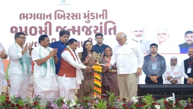 સુરતના માંડવીમાં એક કાર્યક્રમ દરમિયાન મુખ્ય પ્રધાન ભૂપેન્દ્ર પટેલ