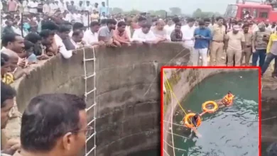 One dead as car falls into 70-foot deep well in Jalna, four others missing