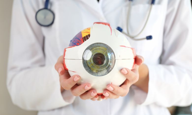 Never make these 4 mistakes to keep your eyes healthy!