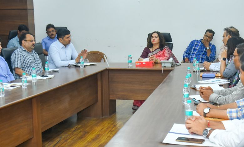 Mumbai Falls Short in Implementing Waste Processing Rule bmc ashwini joshi