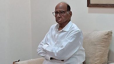 Maharashtra politics heated up due to Sharad Pawar's statement, Fadnavis hits back