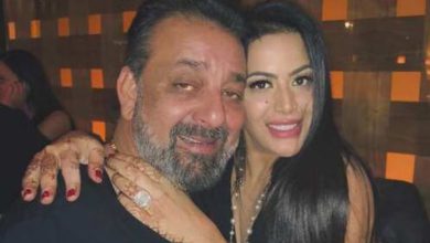 Sanjay Dutt's daughter Trishala wrote a cryptic post, showing her displeasure with the family