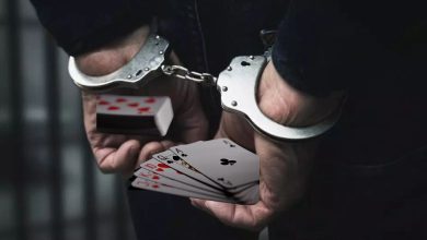 Pune Police Busts Gambling Den, BJP Leader Among 7 Arrested