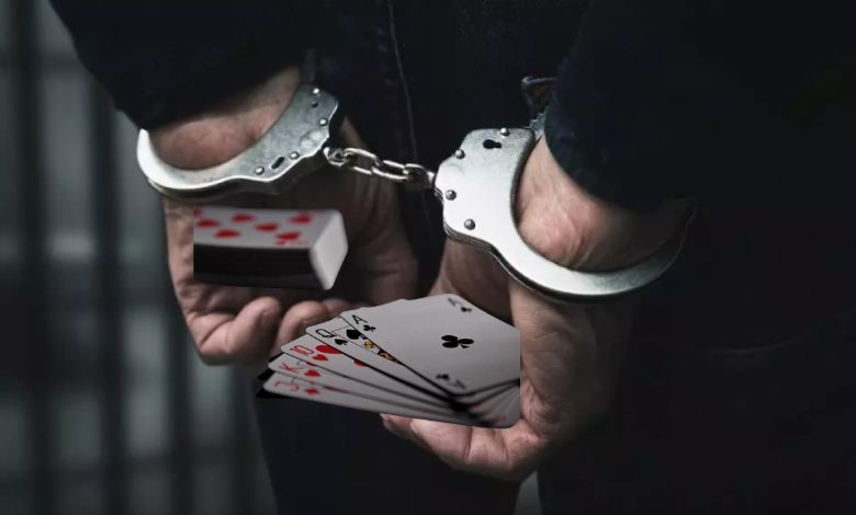 Pune Police Busts Gambling Den, BJP Leader Among 7 Arrested