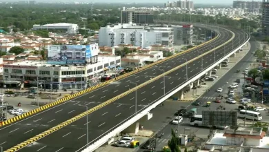 નરોડા પાટિયા ફ્લાયઓવરનું નિર્માણ કાર્ય ચાલુ છે, અમદાવાદ.