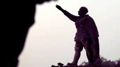 'સુભાષબાબુ અંગ્રેજોના ડરથી ભાગેલા' આ રાજ્યના પાઠ્યપુસ્તકમાં નેતાજીના વિવાદિત ઉલ્લેખથી રાજકારણ ગરમાયું