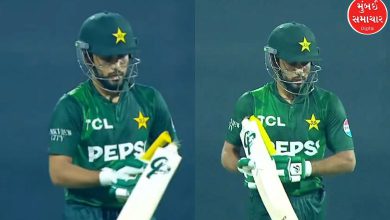 Angry at coach: Pakistani batsman breaks bat