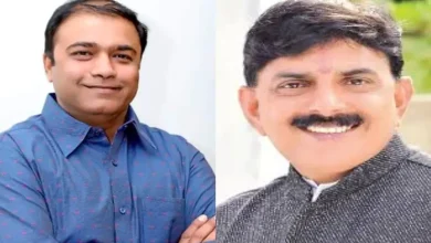 ભાજપ નેતા સંજય સાવકરે અને પંકજ ભોયર.