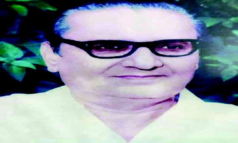 At the feet of the Creator: Manubhai Trivedi, who evoked the slogans of Qalandar in ghazals