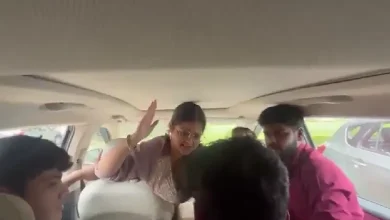 લખનઉમાં 100 સેકન્ડમાં જ ઝીંકી દીધી 60 થપ્પડ.... વીડિયો જોઈને તમે પણ ચોંકી ઊઠશો