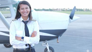 સપનાંને મળી ઉડાન: વિધિ પરમારે પાઇલટ બનવાનું બાળપણનું સપનું પૂરું કર્યું