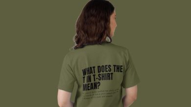 T-શર્ટમાં 'T'નો અર્થ શું થાય છે? 99 ટકા લોકોને ખબર નથી આ સવાલનો જવાબ... આપણામાંથી મોટાભાગના લોકો તેમના રોજિંદા જીવનમાં ટી-શર્ટ (T-Shirt) પહેરે છે પણ શું તમને ખબર છે કે ટી-શર્ટ ટી એટલે કે Tનો શું અર્થ છે? નહીં ને? આઈ એમ શ્યોર આજે આ સ્ટોરી પૂરી થશે ત્યાં સુધીમાં તો તમને આ સવાલનો જવાબ મળી જશે. ચાલો આજે તમને આ વિશે જણાવીએ-