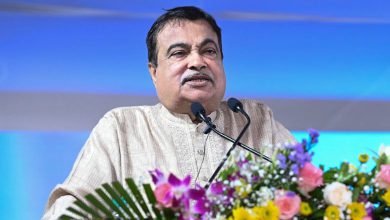 જનતાને મૂરખ બનાવી શકે એ ઉત્તમ નેતાઃ નીતિન ગડકરી દાઢમાં બોલ્યા