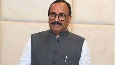 રાજ્યના પ્રધાન અતુલ સાવેના આશ્ર્વાસન બાદ ઓબીસી સમાજે આંદોલન પાછું ખેંચ્યું